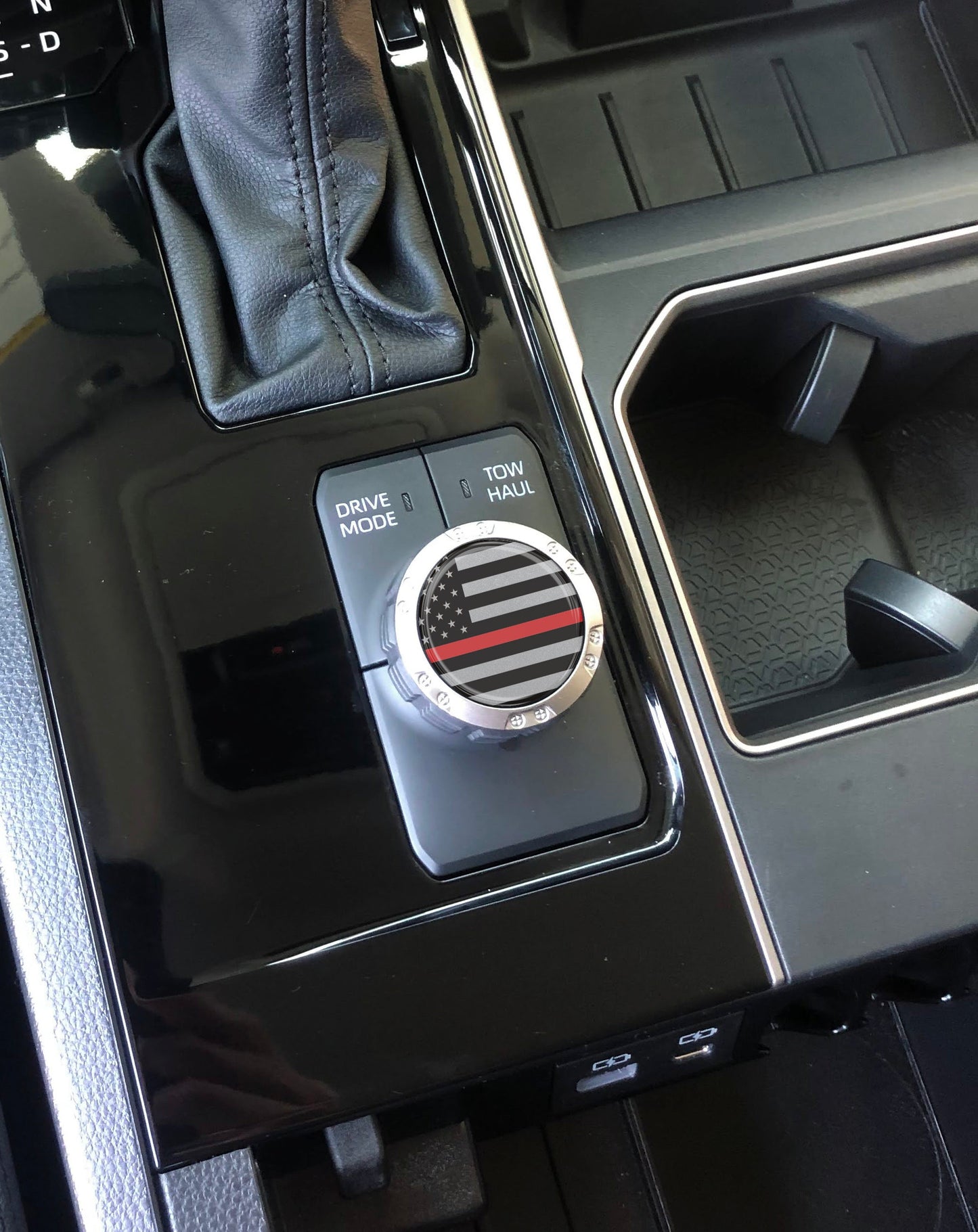 Badge for Drive Mode Selector Dial – Fits 2022–2025 Toyota Tundra & 2023–2025 Toyota Sequoia